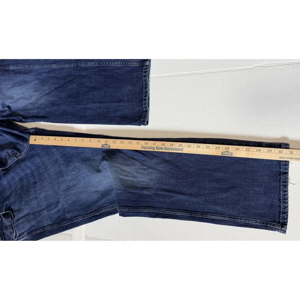 WRANGLER Retro - Men's Jeans - Relaxed Bootcut Stretch Denim WRT20BS - 40x32
